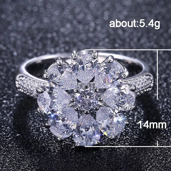 New 925 Silver Flower Diamond Women’s Ring - Picture 5 of 6